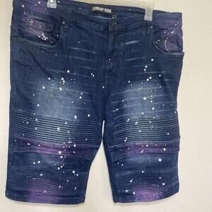 Legendary Status Mens Size 42 Light Wash Distressed Denim Jean Shorts